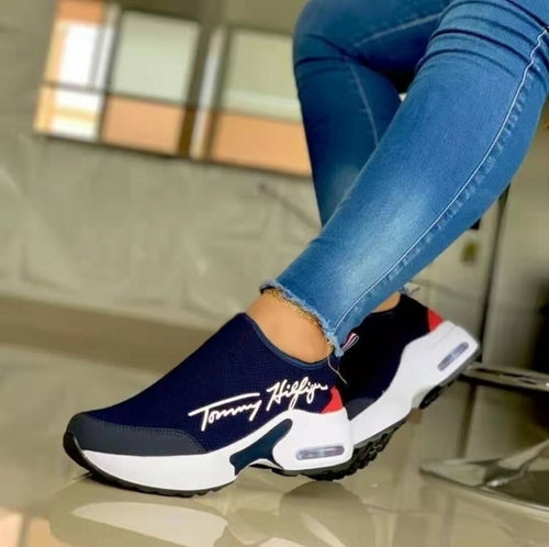 Women's & Men's Apparel Accessories